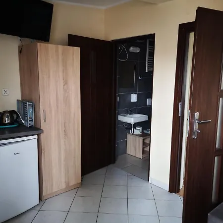 Centrum Trzy Jeziora Wielen 3*