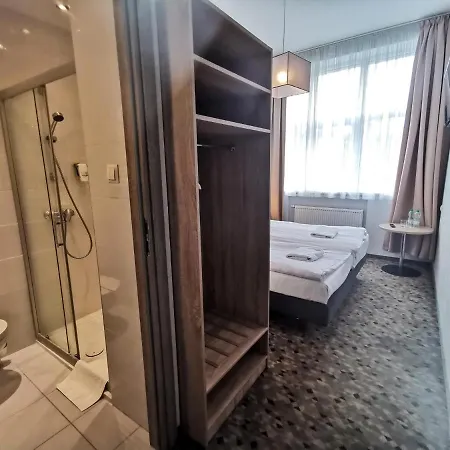 Centrum Trzy Jeziora Wielen Вєлен-Заобжанскі