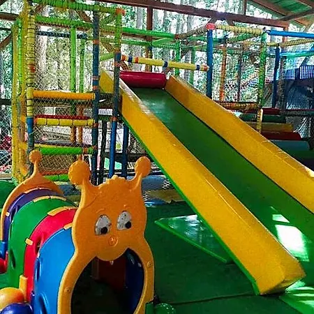 Centrum Trzy Jeziora Wielen Resort 3*