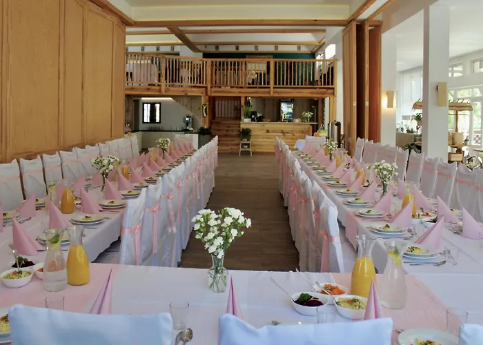 Centrum Trzy Jeziora Wielen 3* Велен-Заобжанский